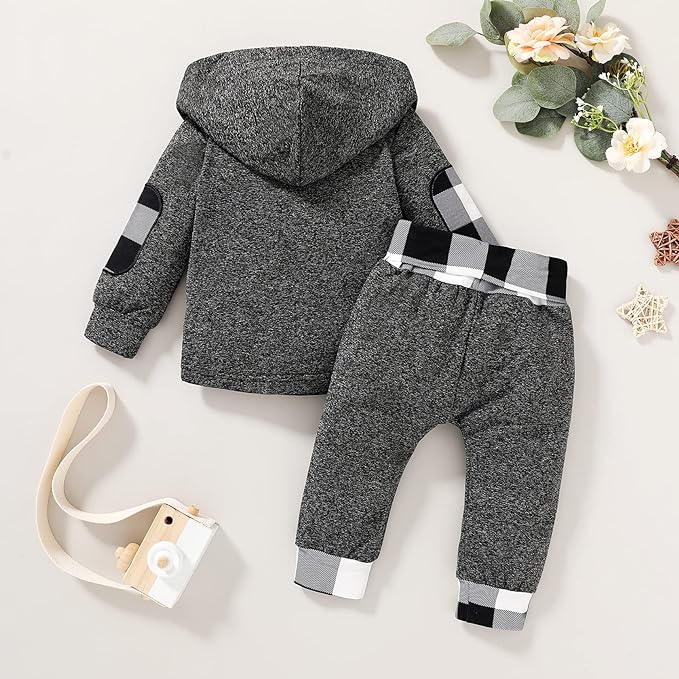 Warm & Cozy Winter Essentials: Embrace the Chill in Style