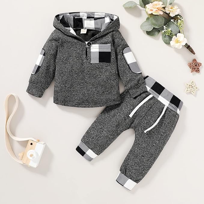Warm & Cozy Winter Essentials: Embrace the Chill in Style