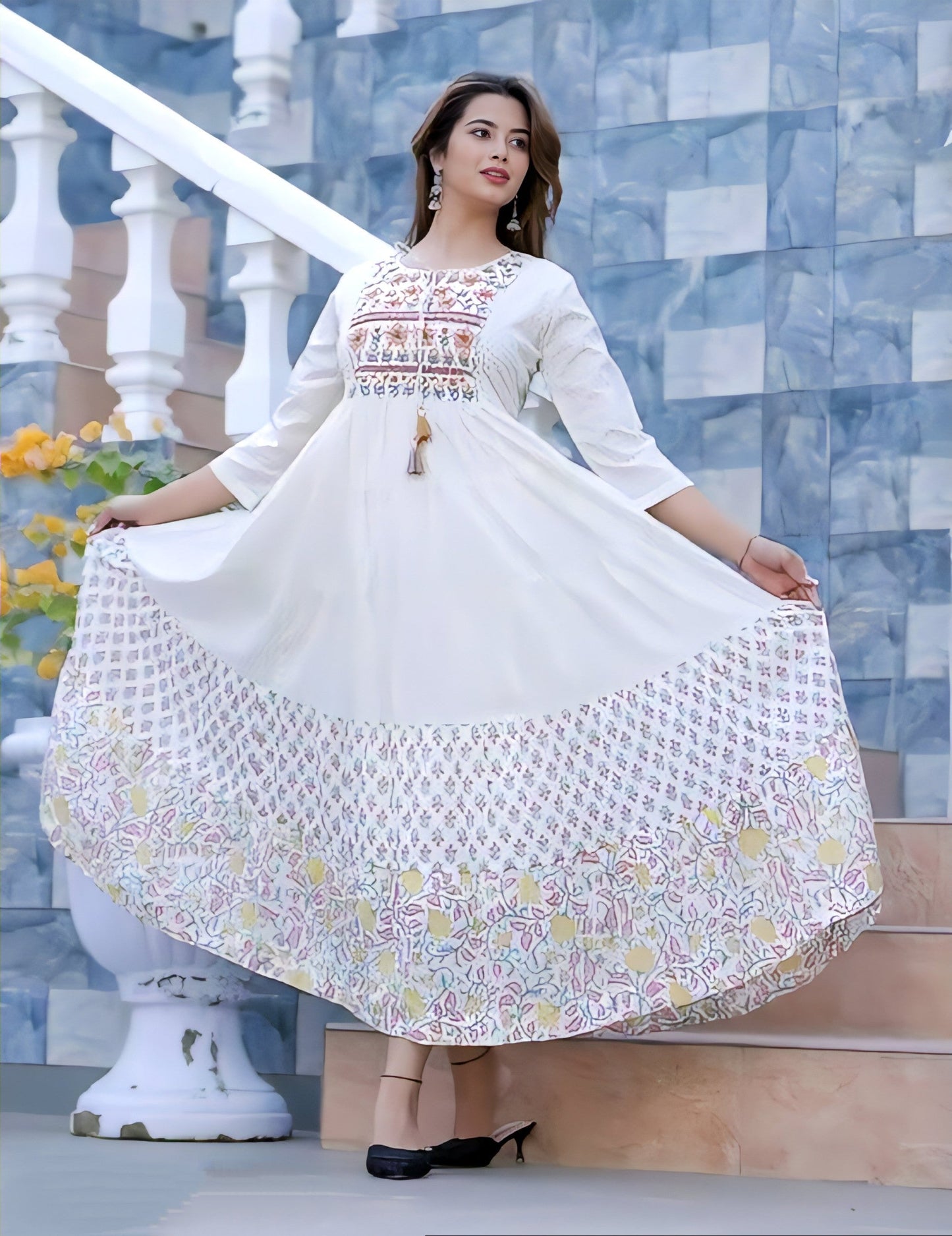 💃 Elevate Your Style with Women's Anarkali Kurta! ✨