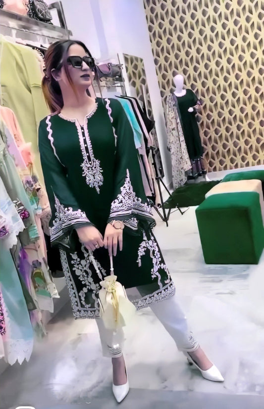 "Georgette Women Kurta Set 👗✨: Elevate Your Style!"